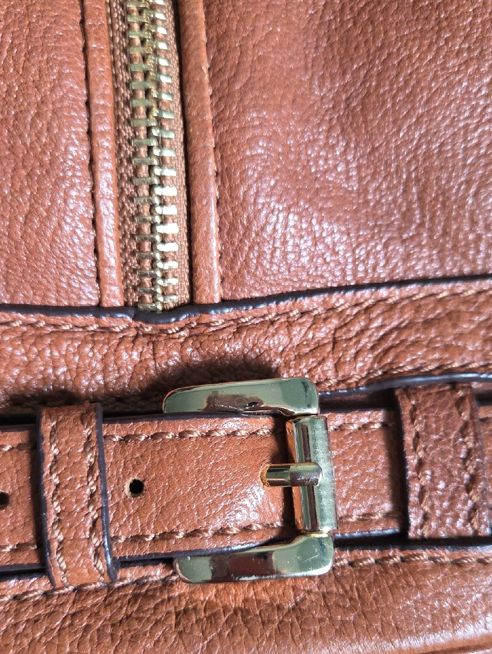 Michael Kors Kingsbury Leather Tote - Picture 14 of 16
